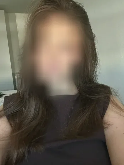 Mónica, 28 años