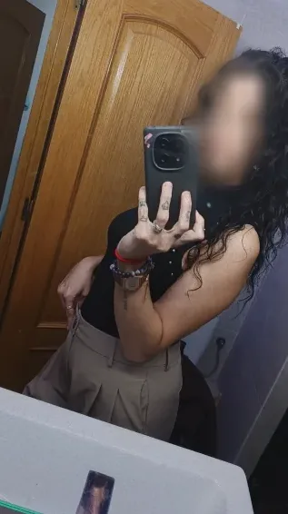 Nadia, 34 años
